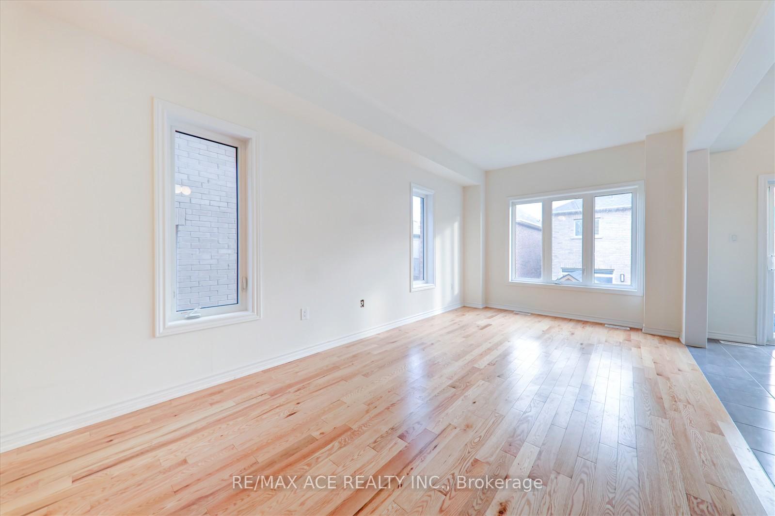 Photo 3 of 1153 Azalea Avenue, Pickering, Rural Pickering — HOMEH