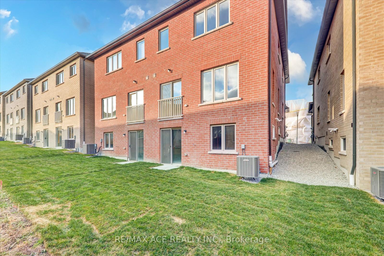 Photo 8 of 1153 Azalea Avenue, Pickering, Rural Pickering — HOMEH