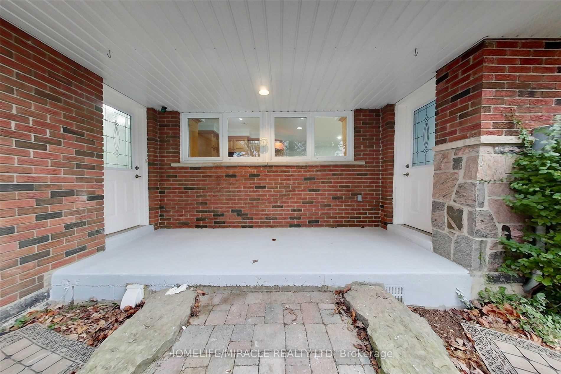 Photo 3 of 14422 Bramalea Road E, Caledon, Rural Caledon — HOMEH