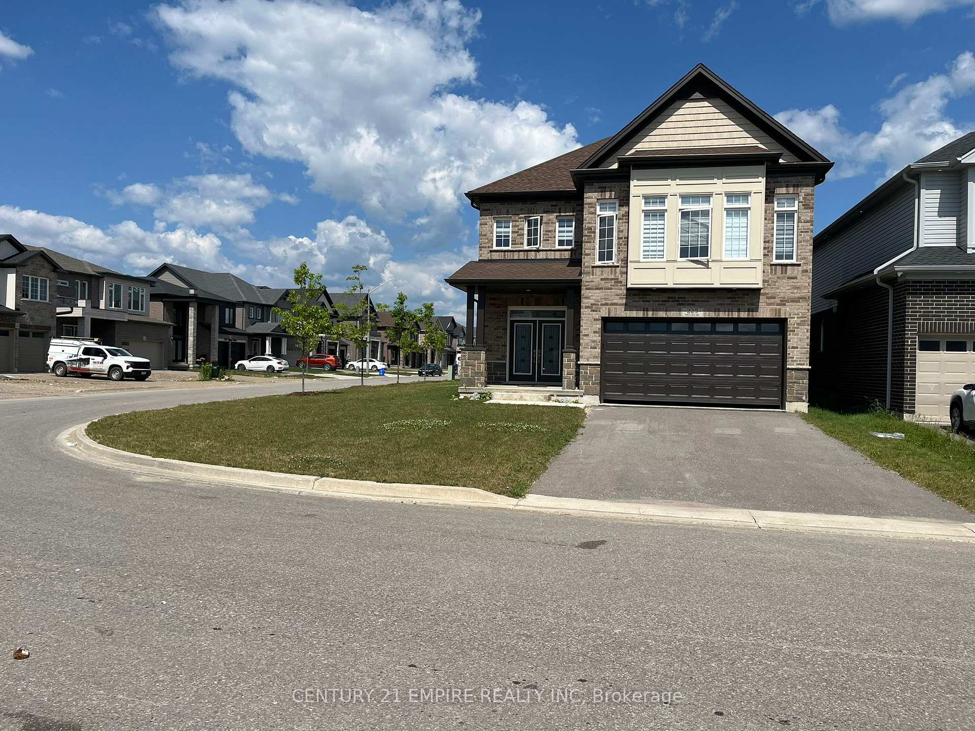 Photo 1 of 225 Freure Drive, Cambridge — HOMEH