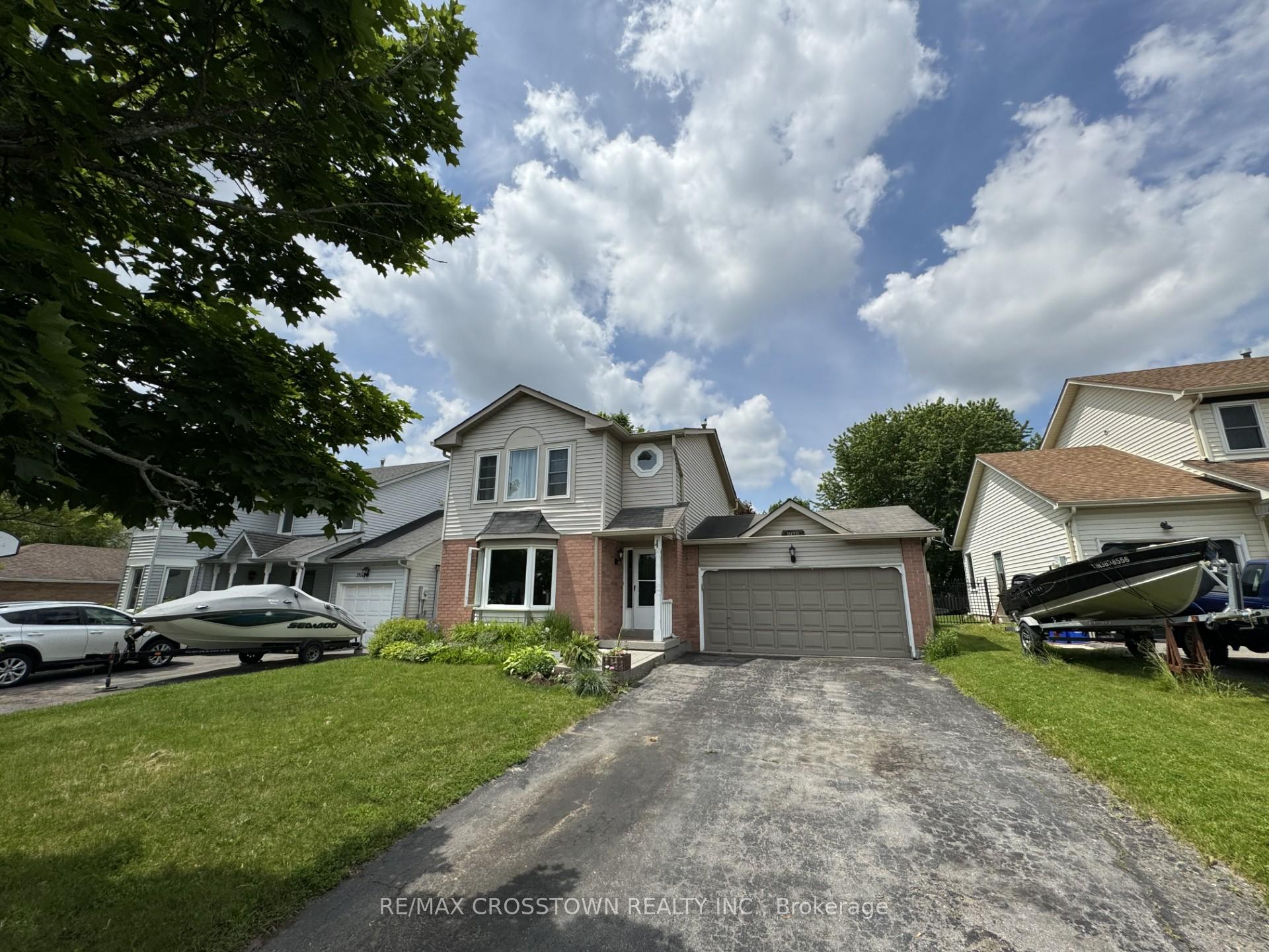 Front of 1920 Ashwood Avenue