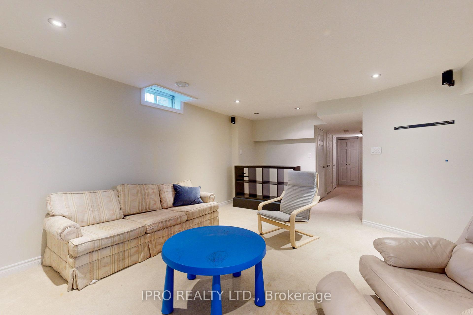 Photo 23 of 261 Stanley Street, Barrie, East Bayfield — HOMEH