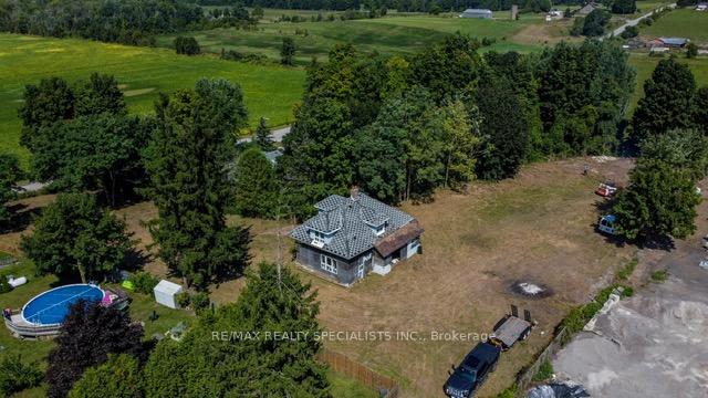 Photo 4 of 122 8th Concession Road E, Hamilton, Freelton — HOMEH
