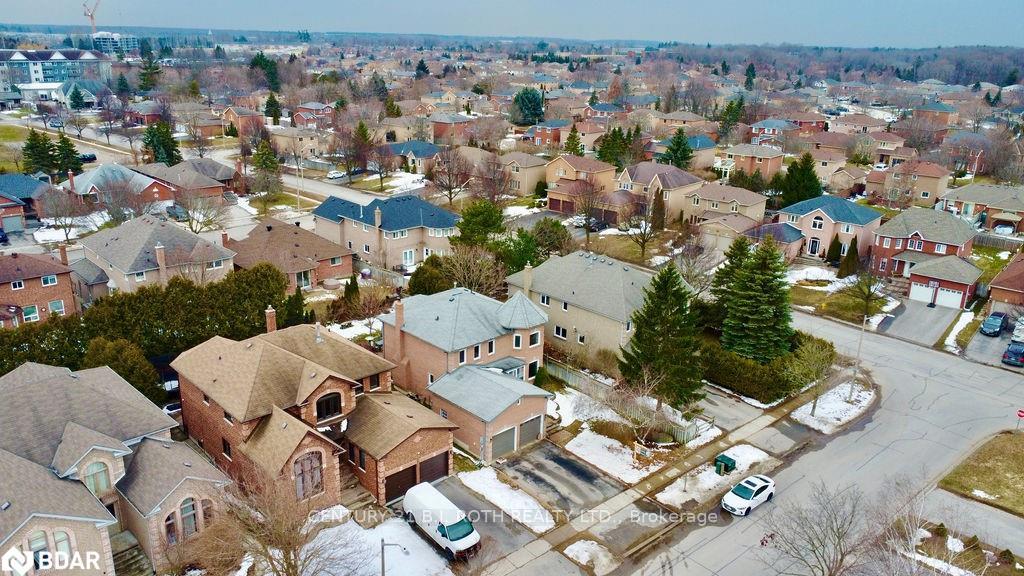 Photo 7 of 3 Stroud Place, Barrie, Ardagh — HOMEH