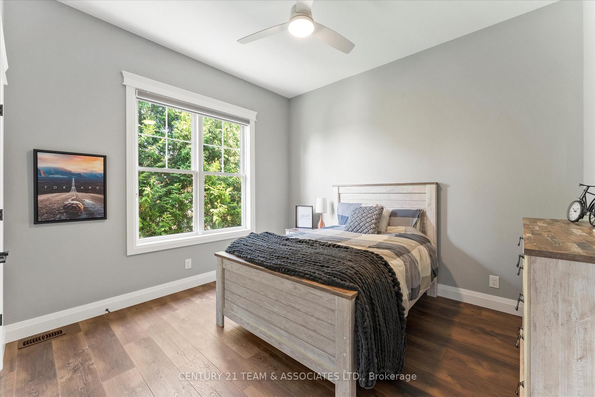 Photo 17 of 1015 Ruscom River Road E, Lakeshore — HOMEH