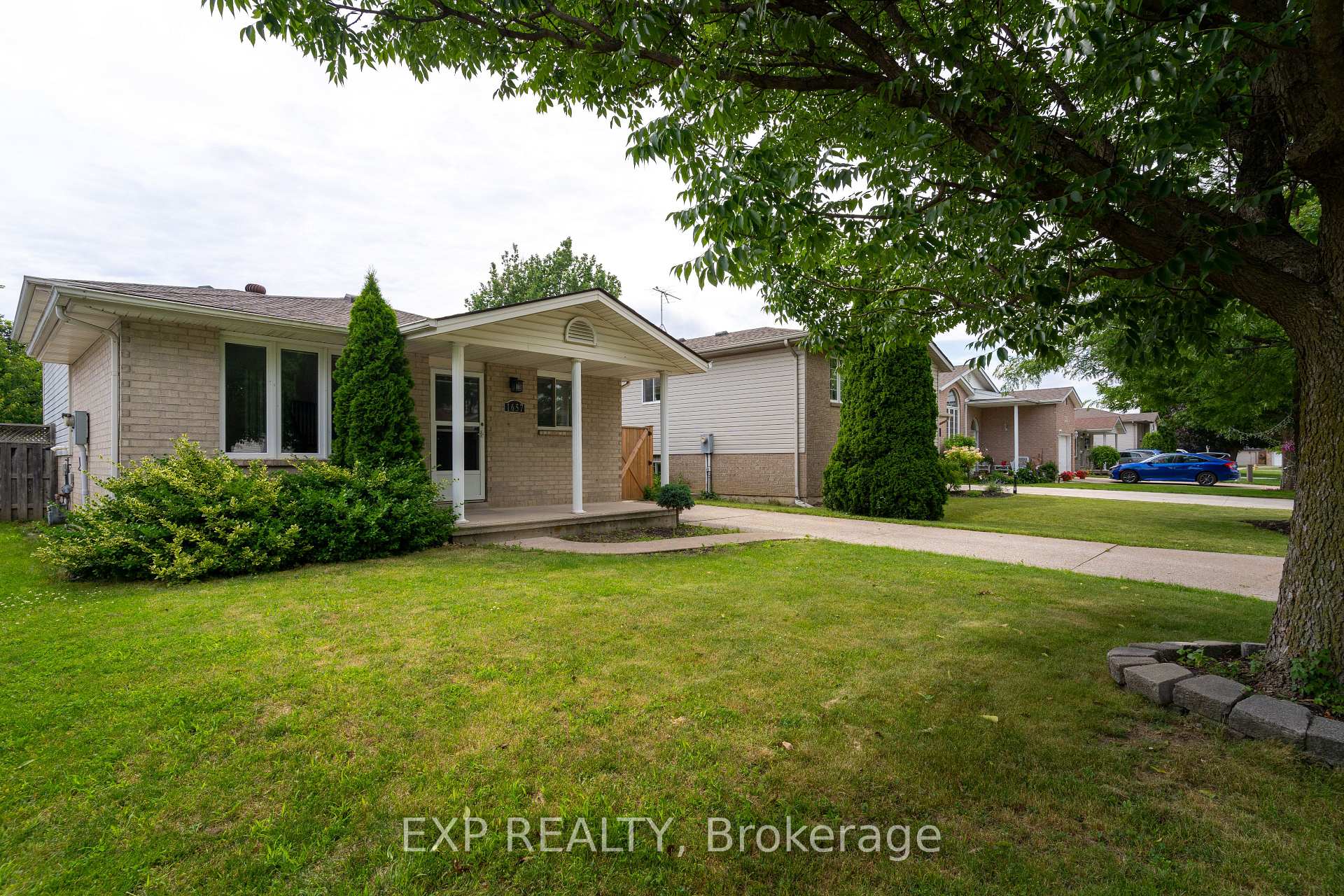 Photo 11 of 1657 Blairwood Crescent, Windsor — HOMEH