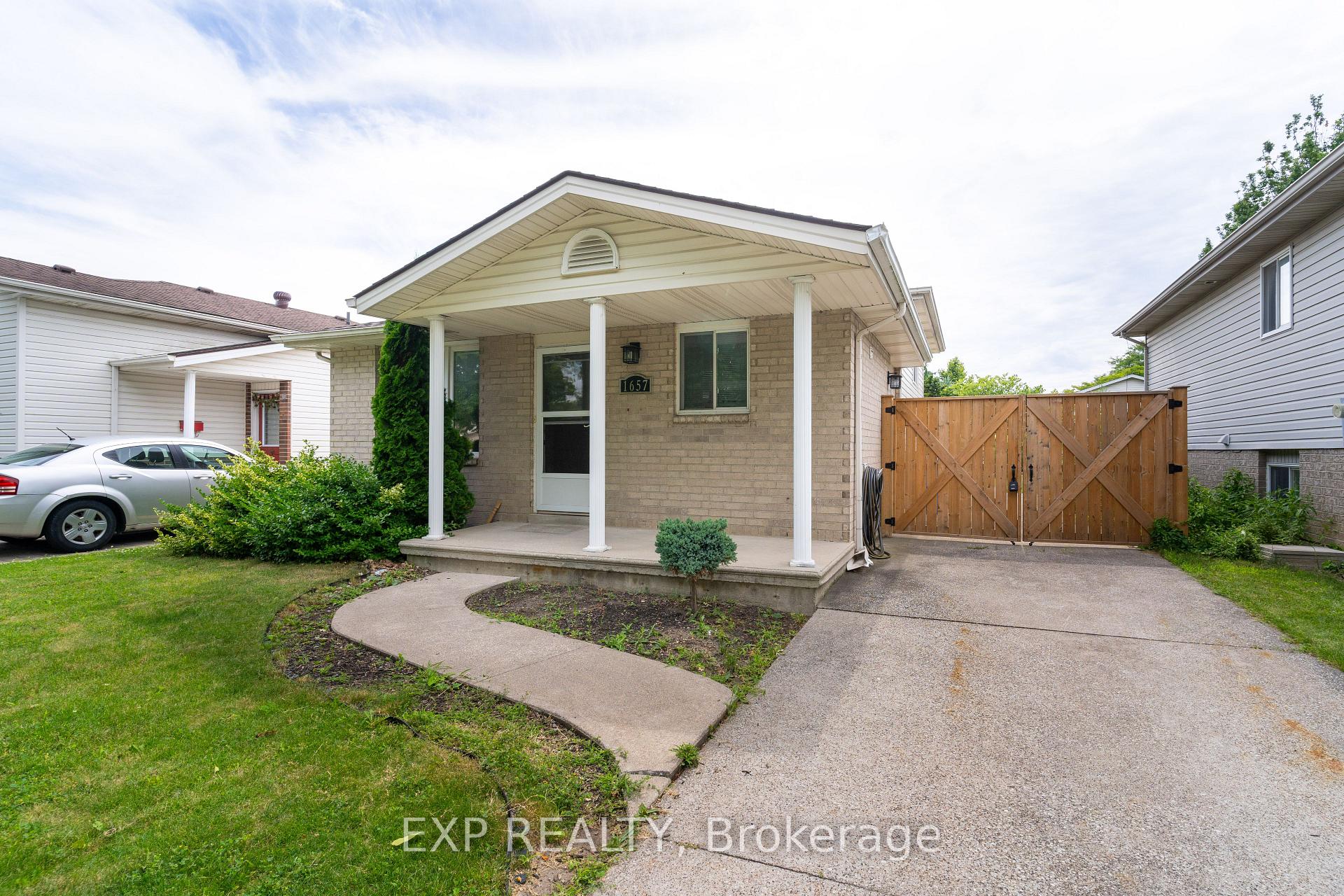 Photo 9 of 1657 Blairwood Crescent, Windsor — HOMEH