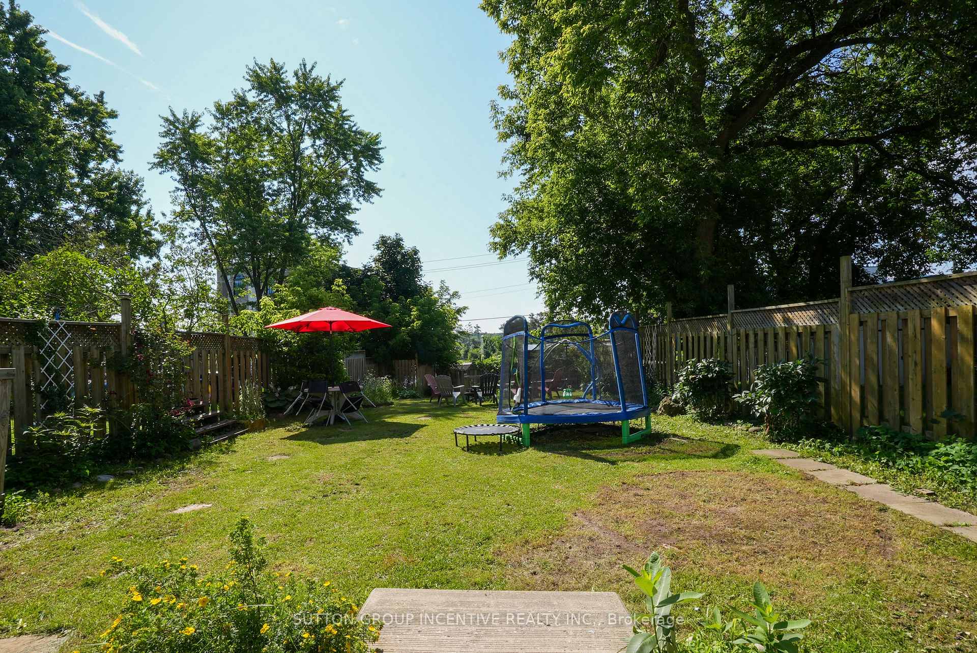 Photo 12 of 119 Daphne Crescent, Barrie, Cundles East — HOMEH