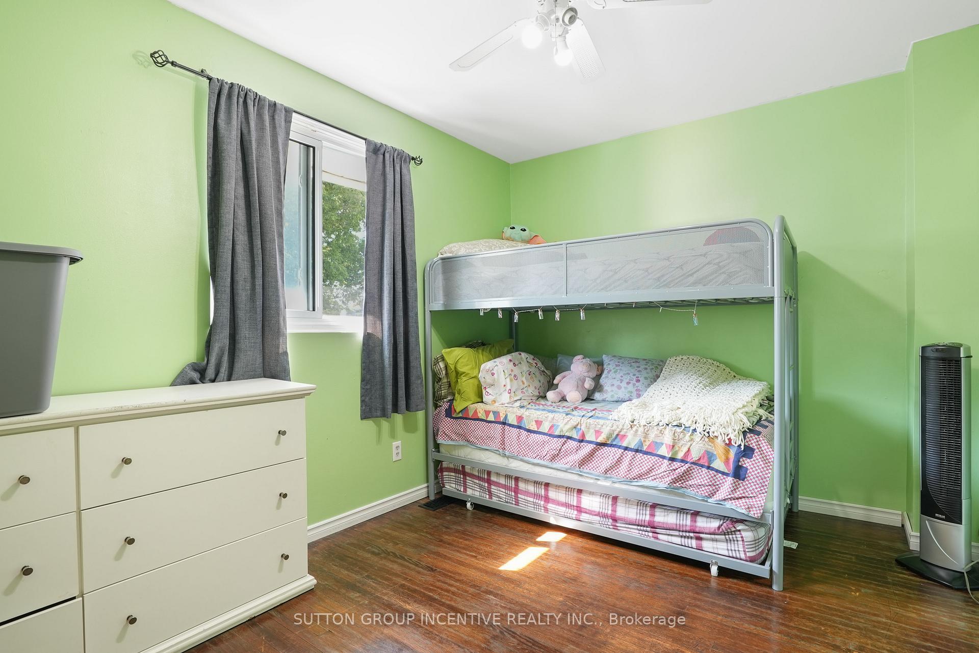 Photo 21 of 119 Daphne Crescent, Barrie, Cundles East — HOMEH