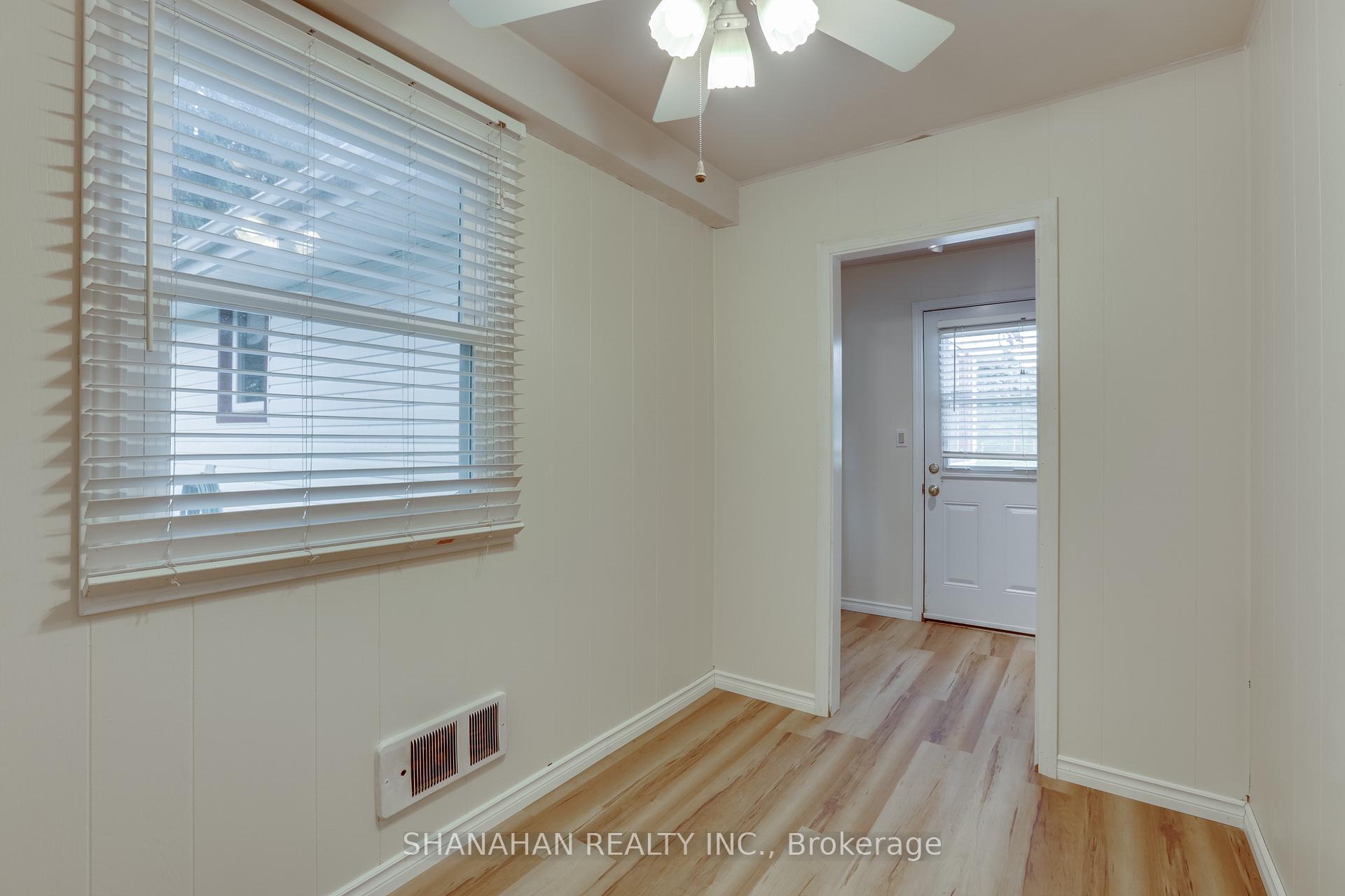 Photo 22 of 7125 Egremont Road, Warwick, Watford — HOMEH