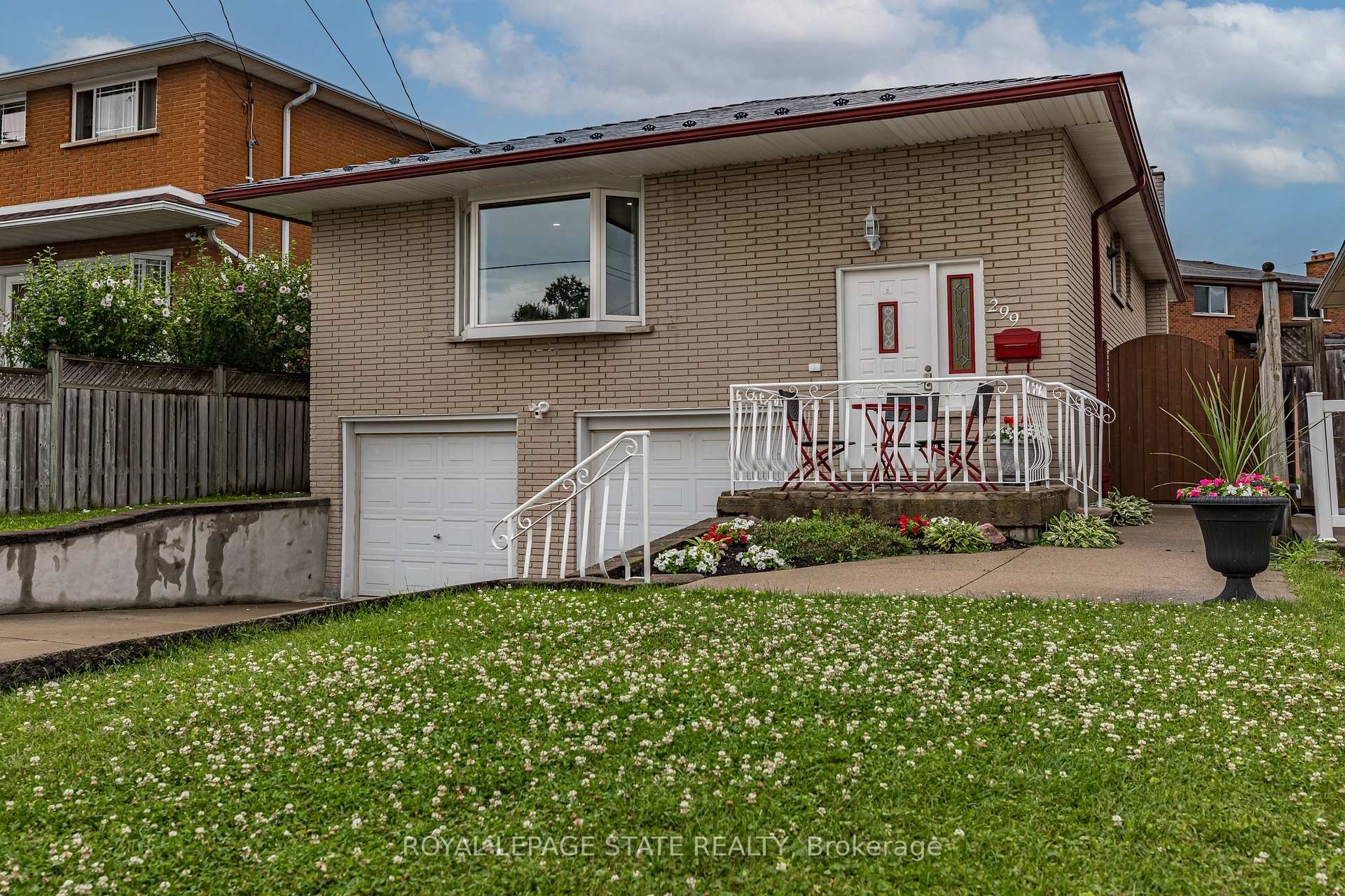 Photo 1 of 299 Carson Drive, Hamilton, Lisgar — HOMEH