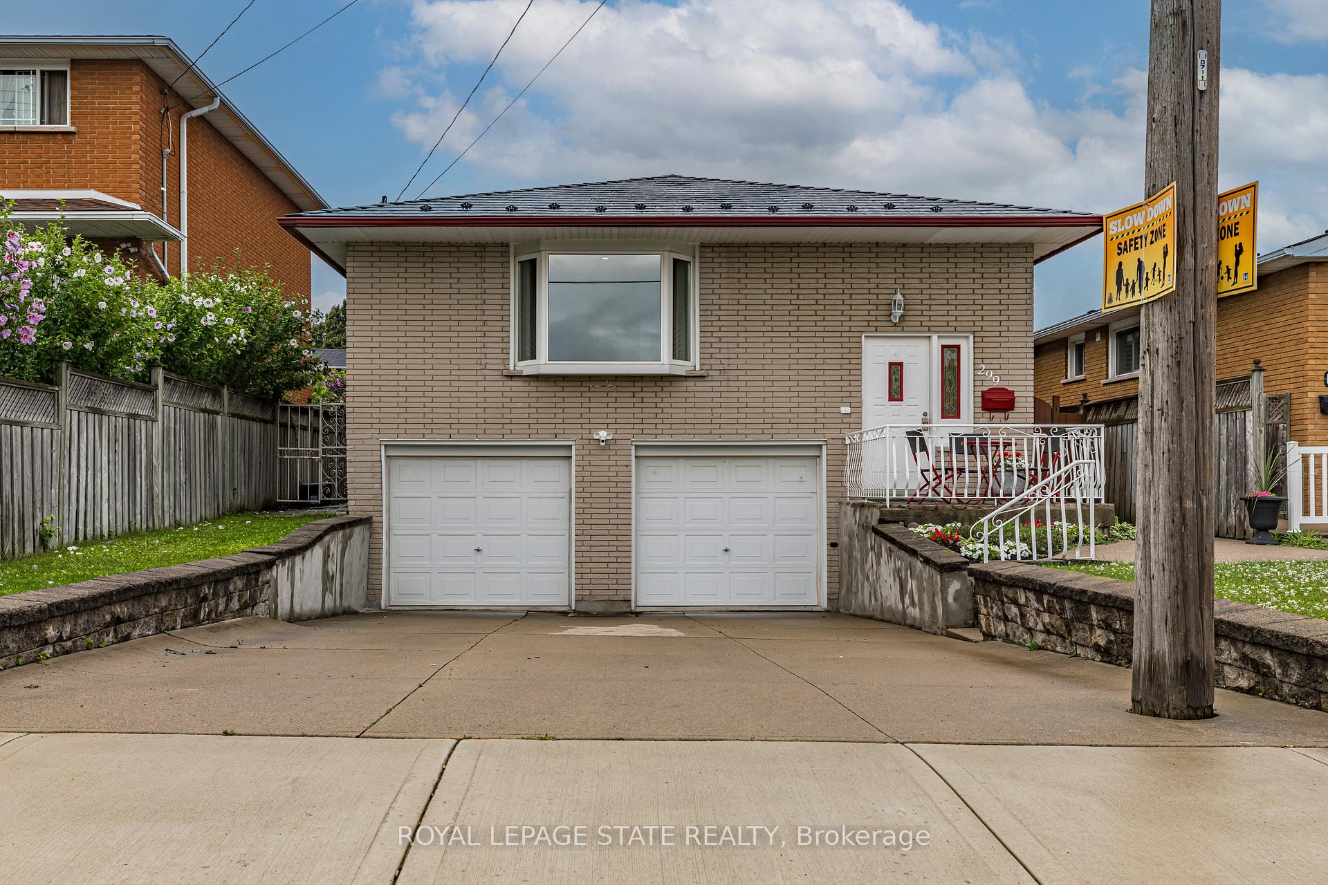 Photo 2 of 299 Carson Drive, Hamilton, Lisgar — HOMEH