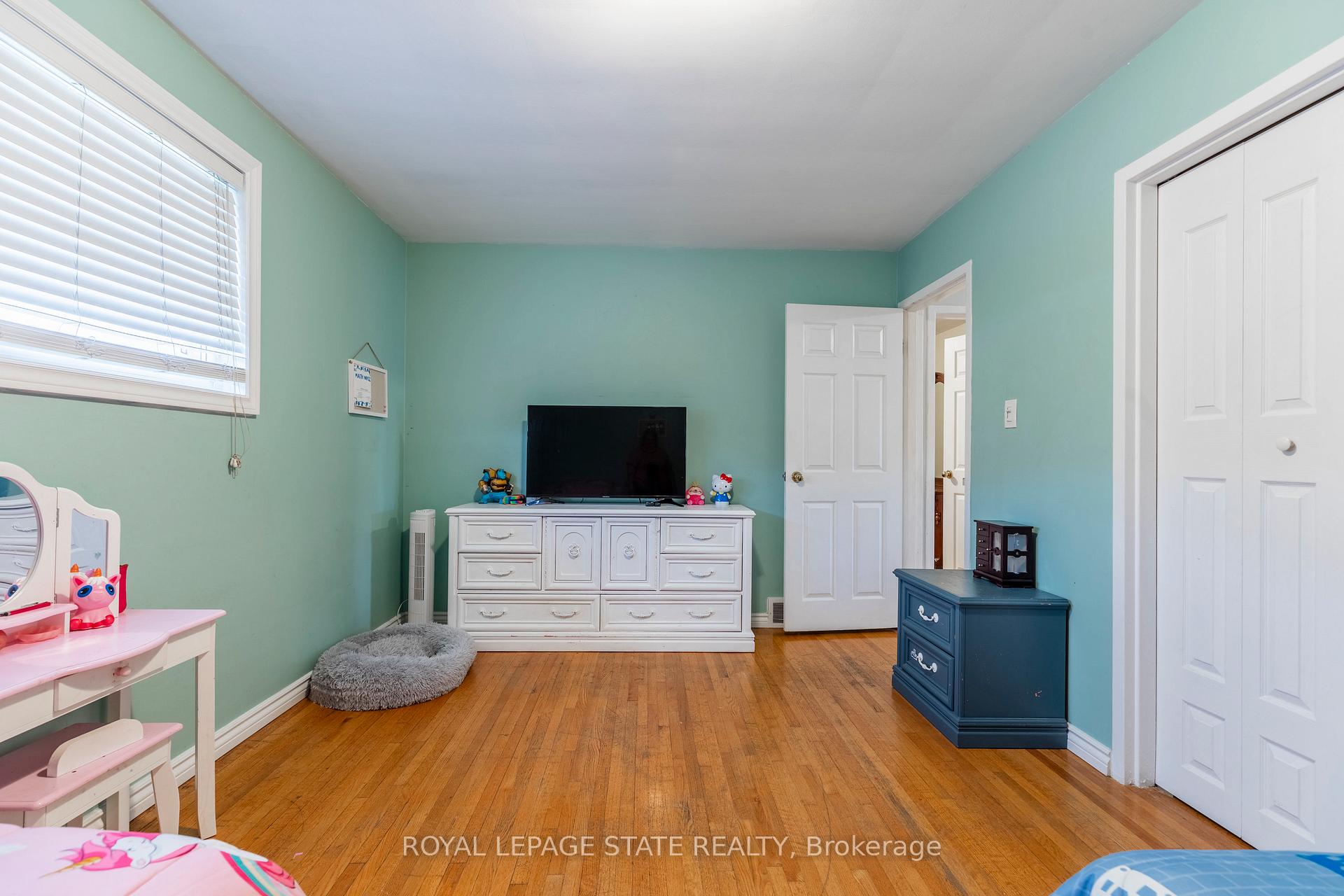Photo 31 of 299 Carson Drive, Hamilton, Lisgar — HOMEH