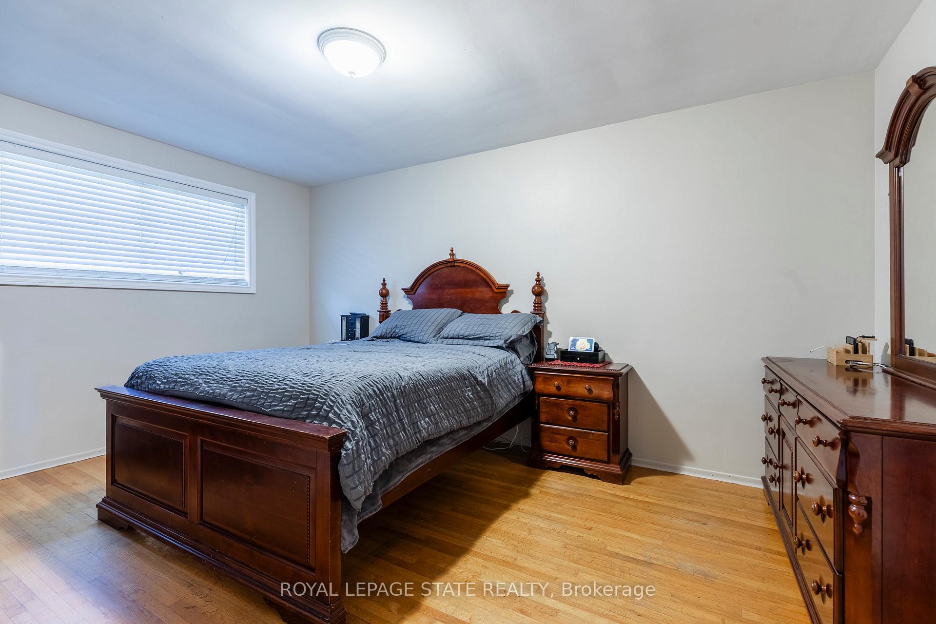 Photo 29 of 299 Carson Drive, Hamilton, Lisgar — HOMEH