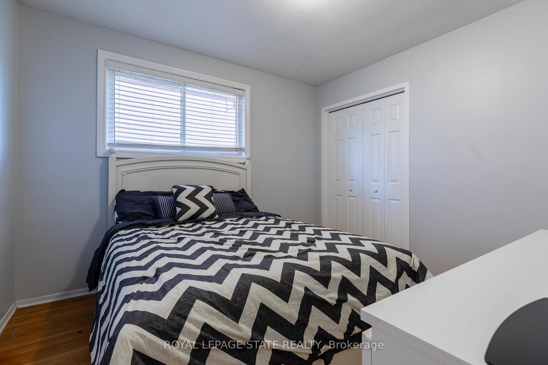 Photo 13 of 299 Carson Drive, Hamilton, Lisgar — HOMEH