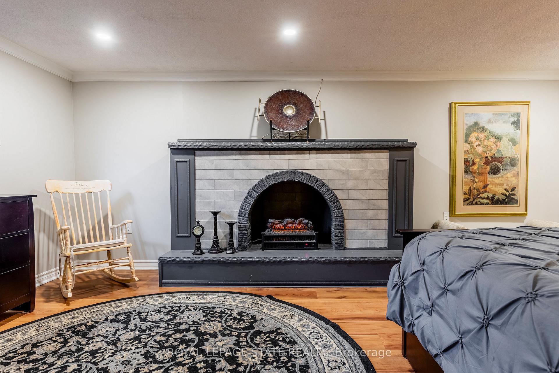 Photo 20 of 299 Carson Drive, Hamilton, Lisgar — HOMEH