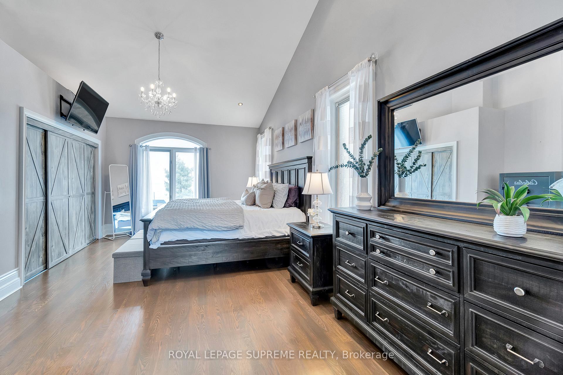Photo 9 of 436 8th Concession Road E, Hamilton, Rural Flamborough — HOMEH