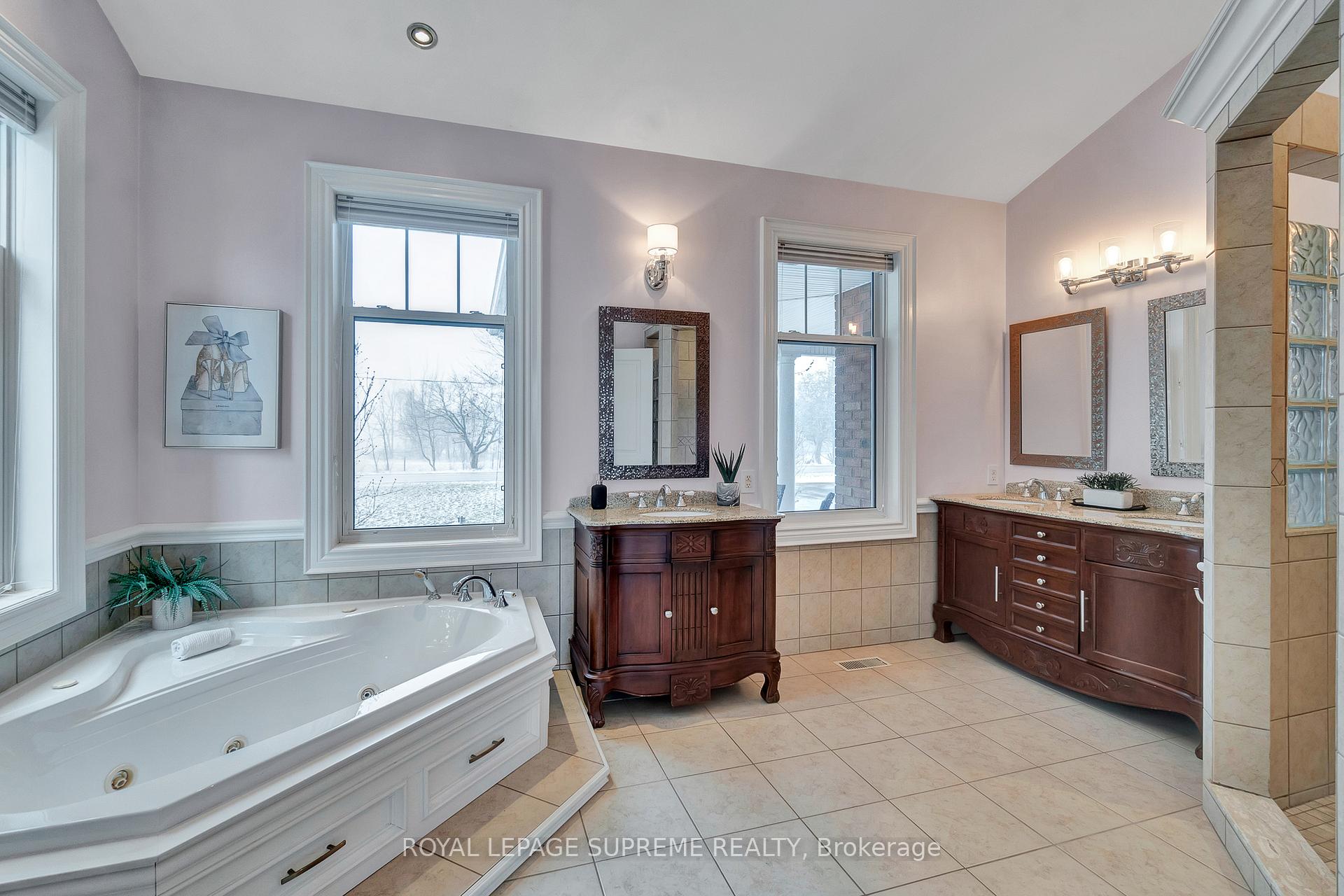 Photo 15 of 436 8th Concession Road E, Hamilton, Rural Flamborough — HOMEH