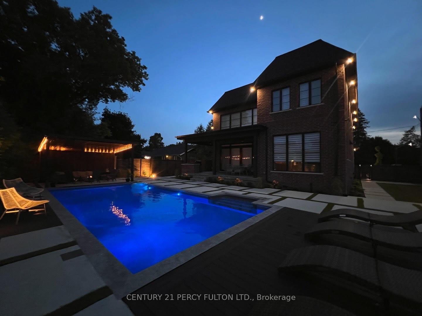 Front of 35 Heber Down Crescent