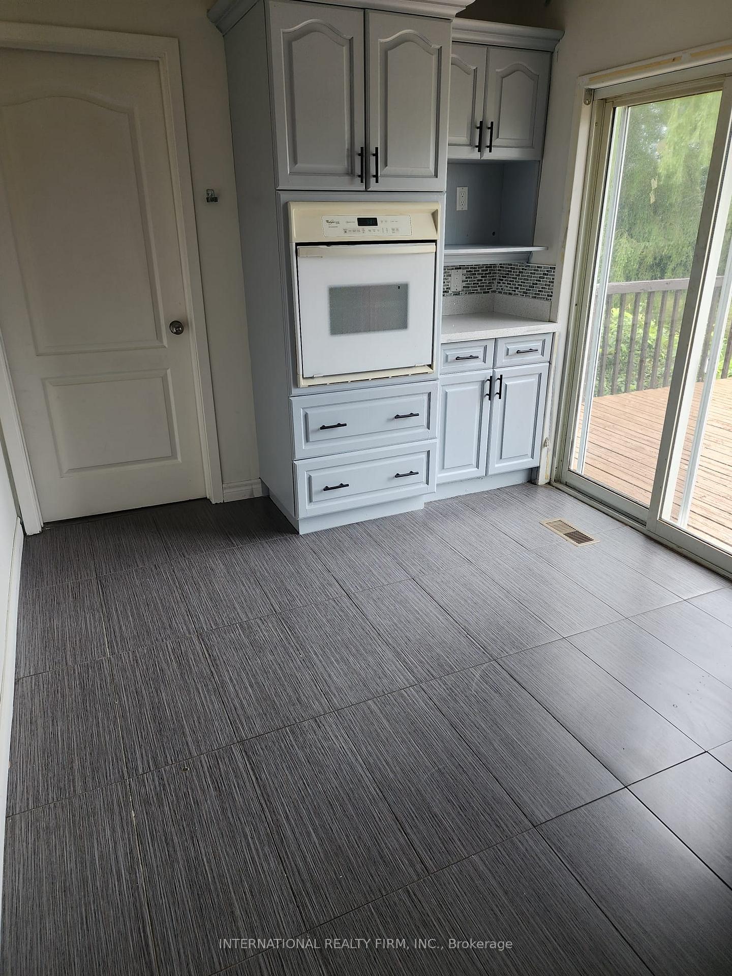 Photo 17 of 4475 Highway 2, Clarington, Rural Clarington — HOMEH