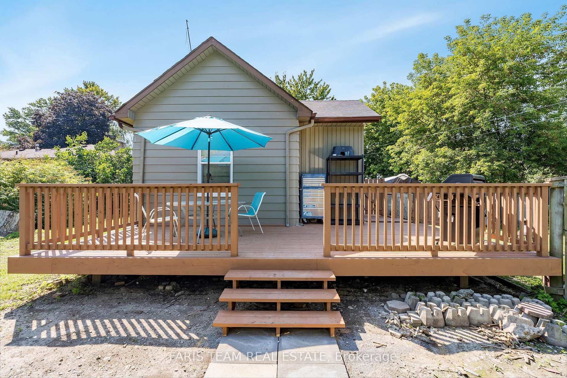 Photo 22 of 15 George Street, Innisfil, Cookstown — HOMEH