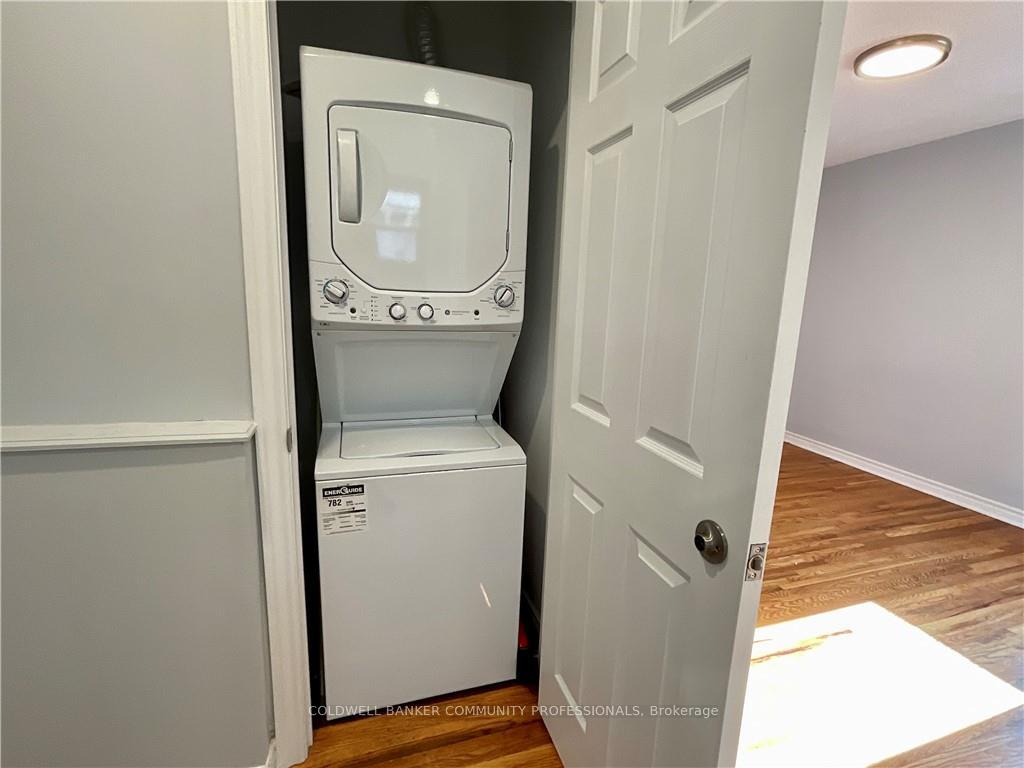 Photo 8 of 191 East 25th Street, Hamilton, Eastmount — HOMEH