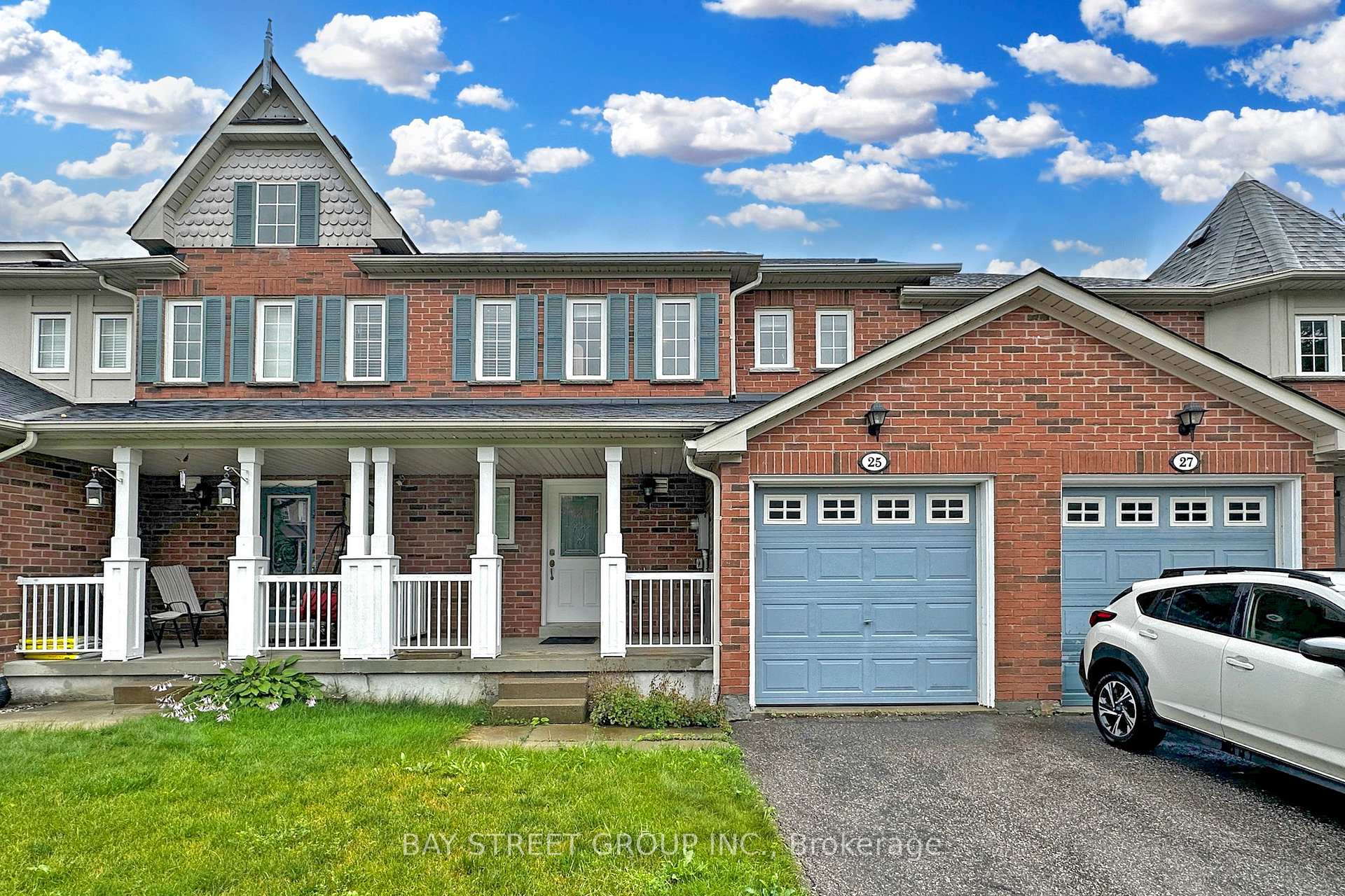 Photo 1 of 25 Maple Ridge Crescent, Markham, Greensborough — HOMEH