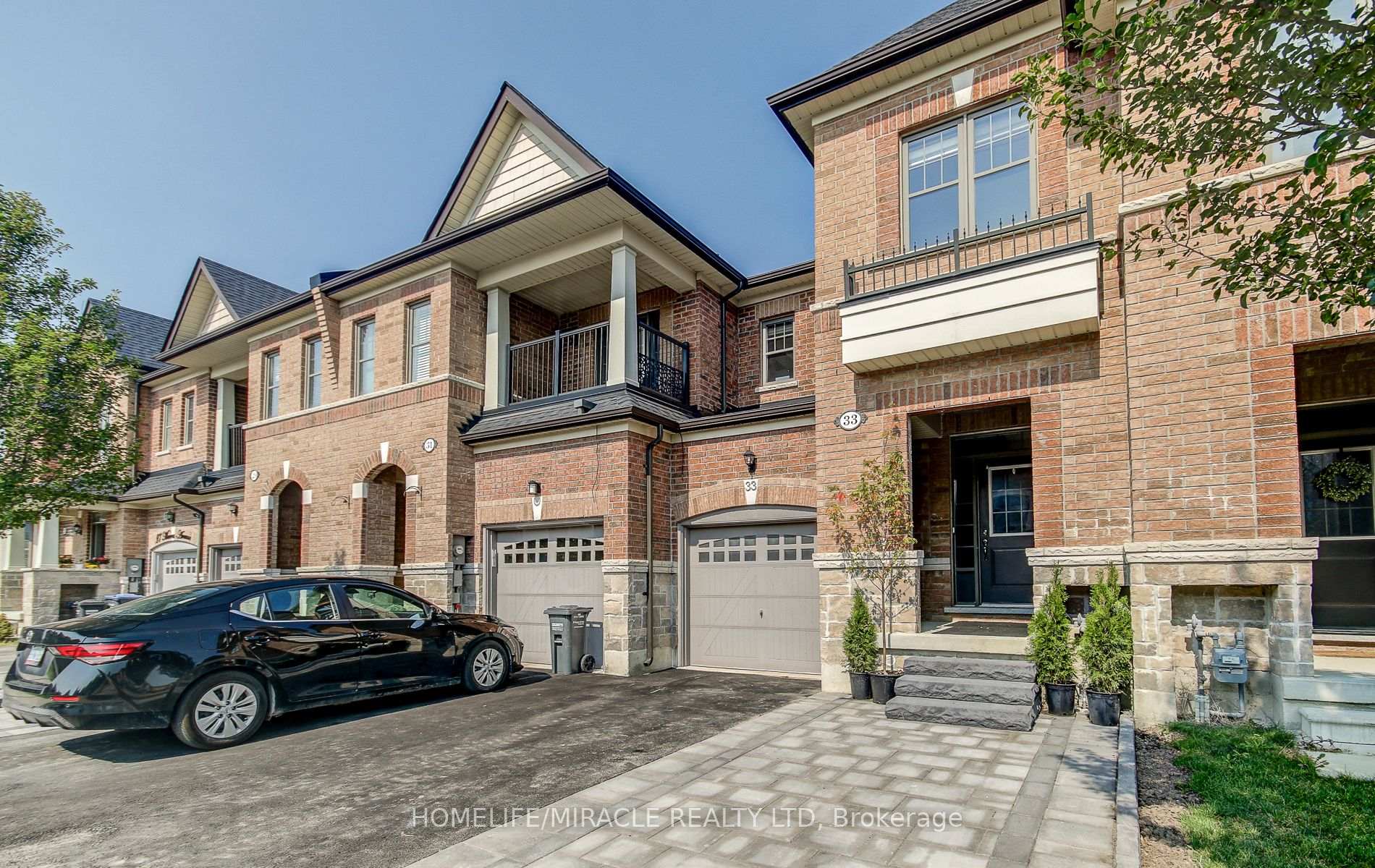 Front of 33 Morra Avenue