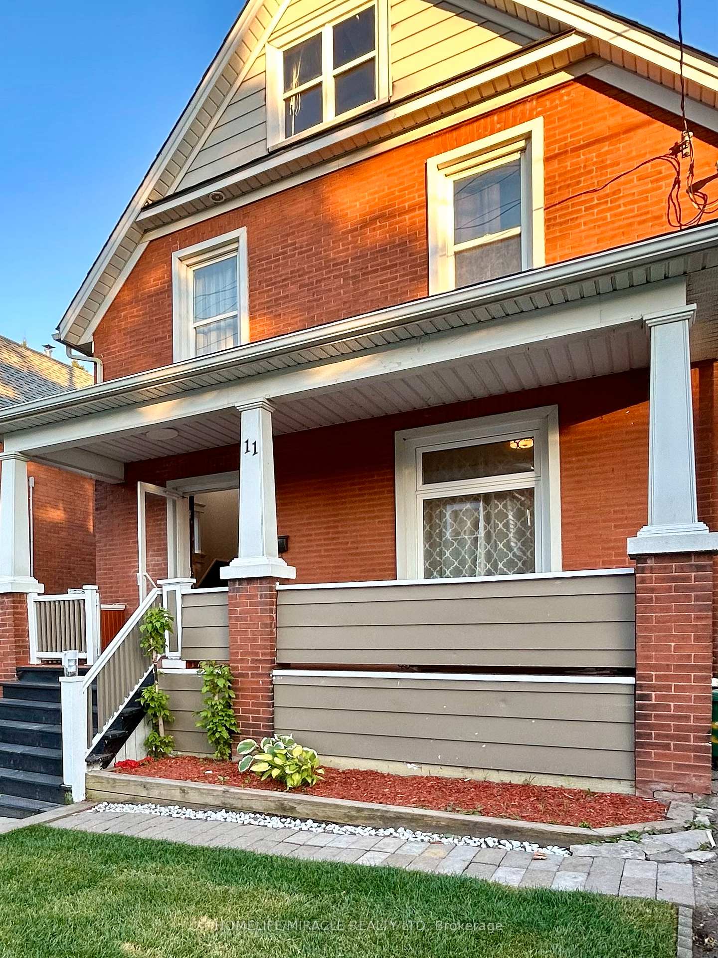 Photo 4 of 11 Shanley Street, Kitchener — HOMEH