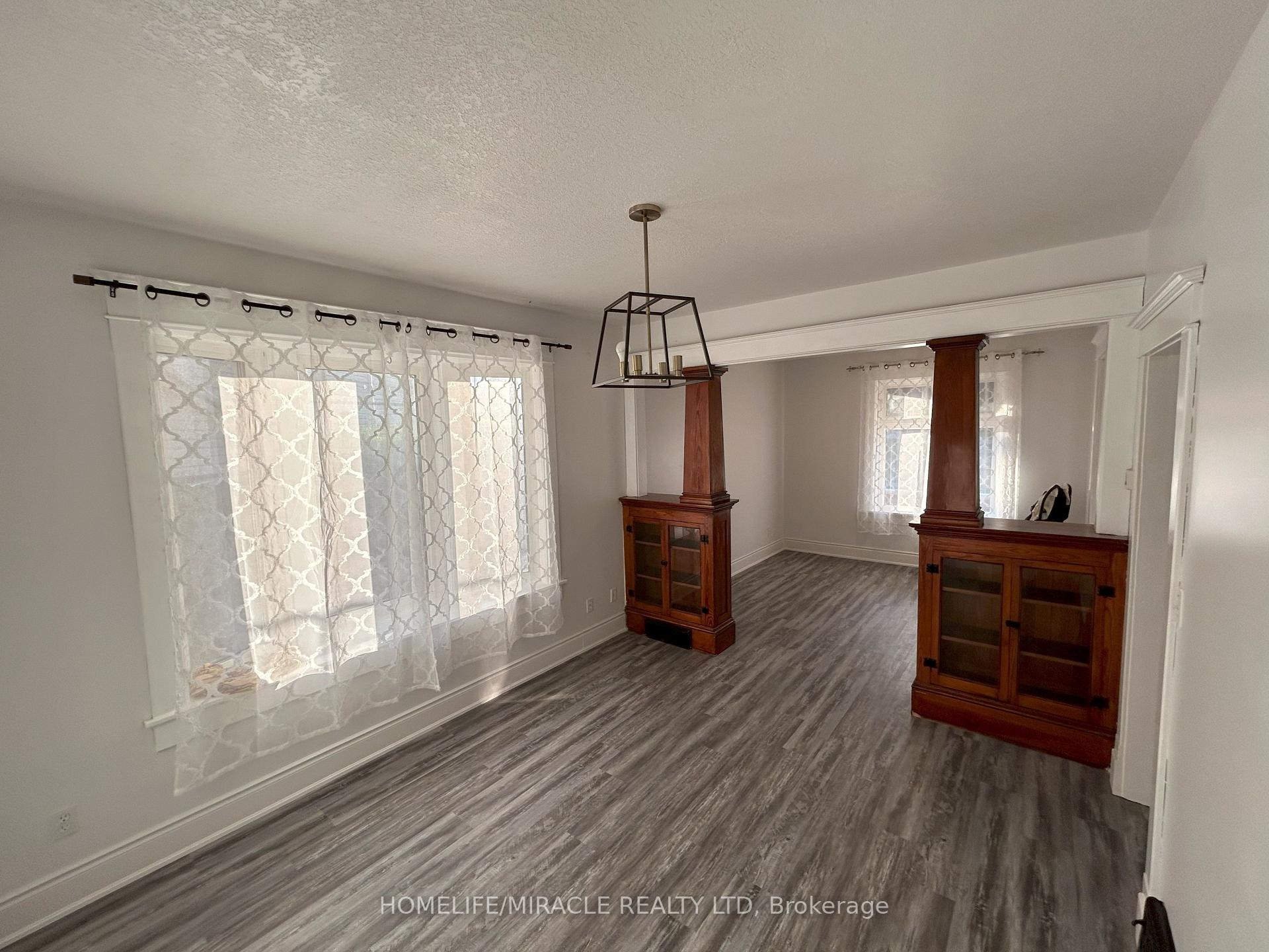 Photo 8 of 11 Shanley Street, Kitchener — HOMEH