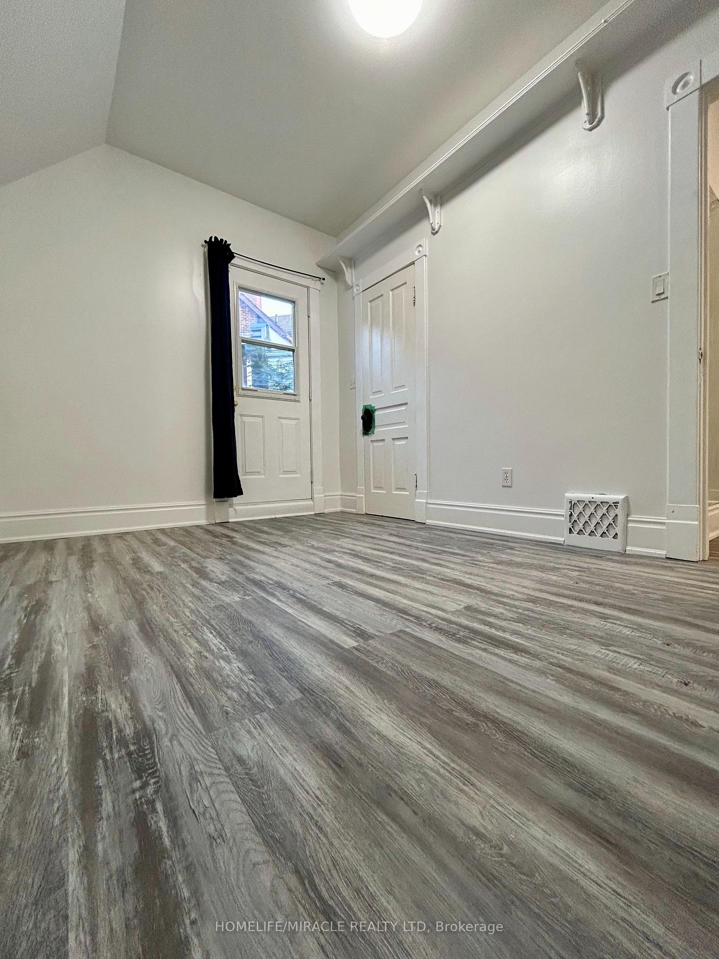 Photo 18 of 11 Shanley Street, Kitchener — HOMEH