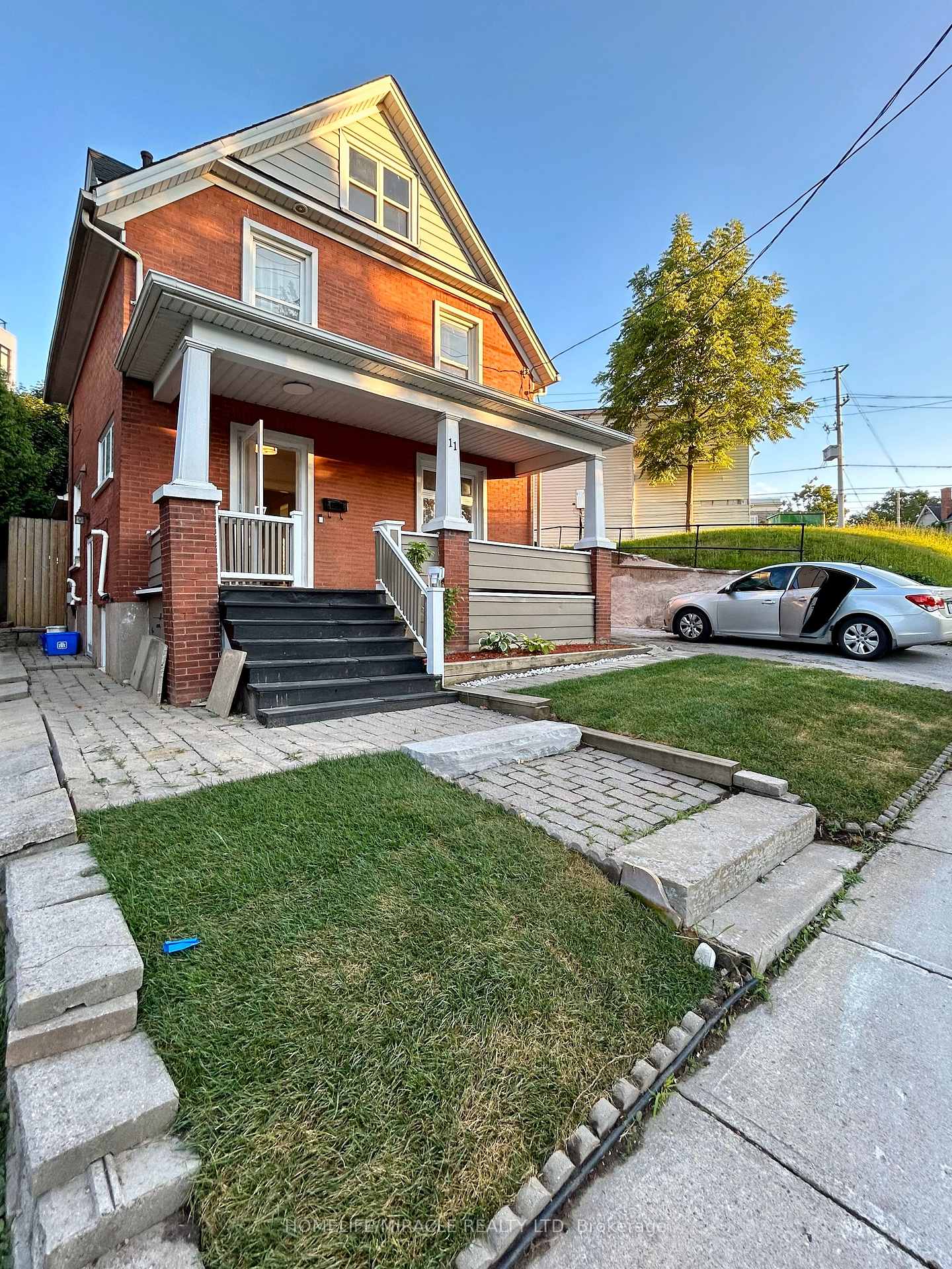 Photo 30 of 11 Shanley Street, Kitchener — HOMEH
