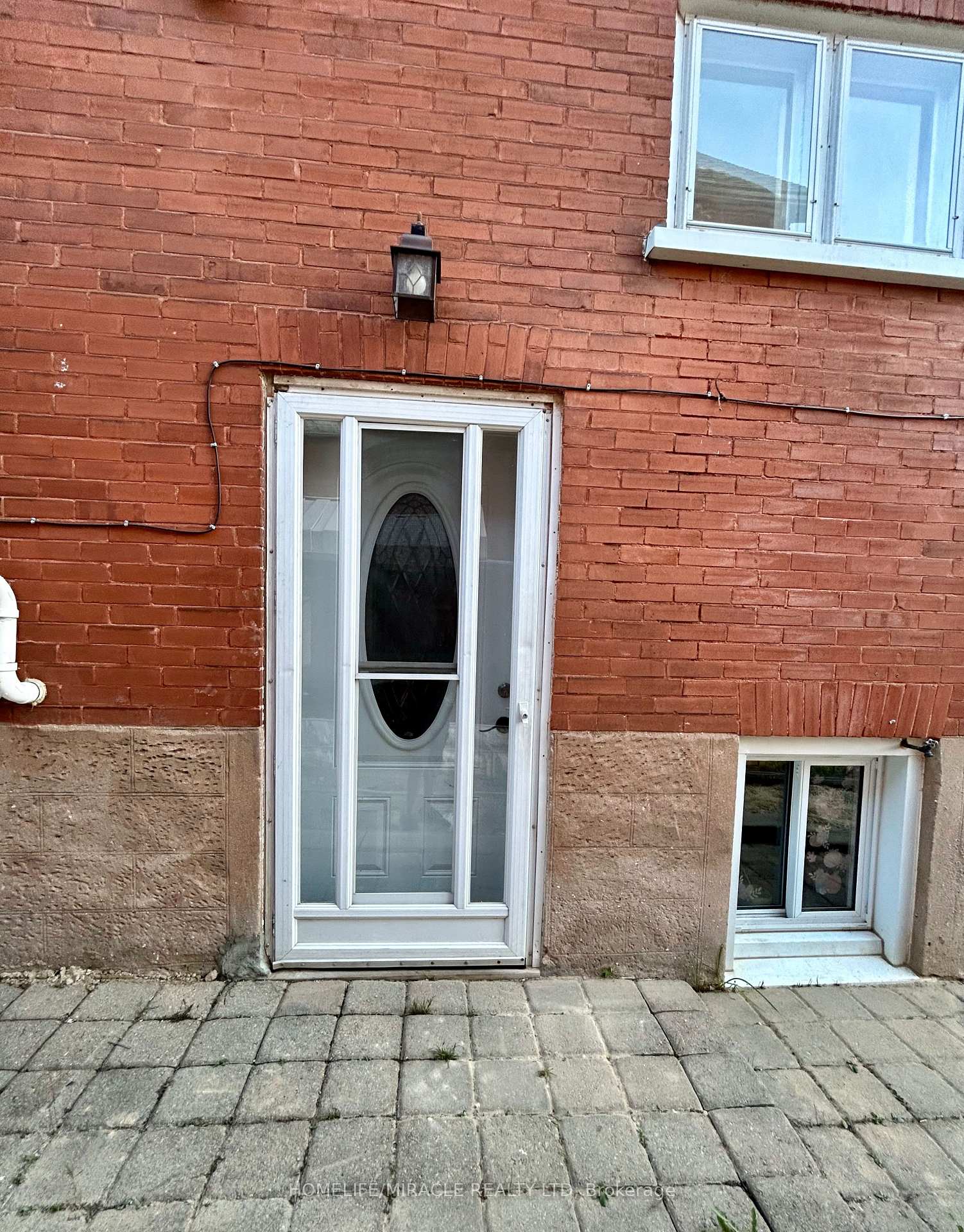 Photo 31 of 11 Shanley Street, Kitchener — HOMEH