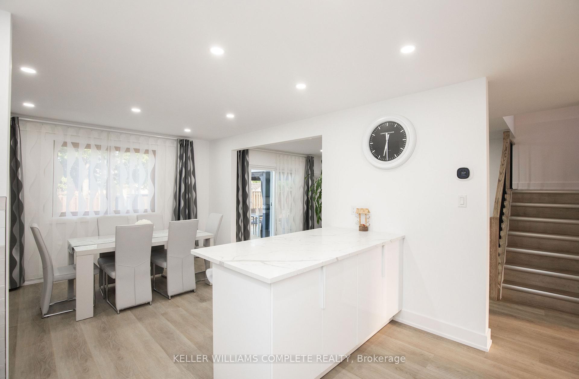Photo 33 of 76 Pinewarbler Drive, Hamilton, Bruleville — HOMEH