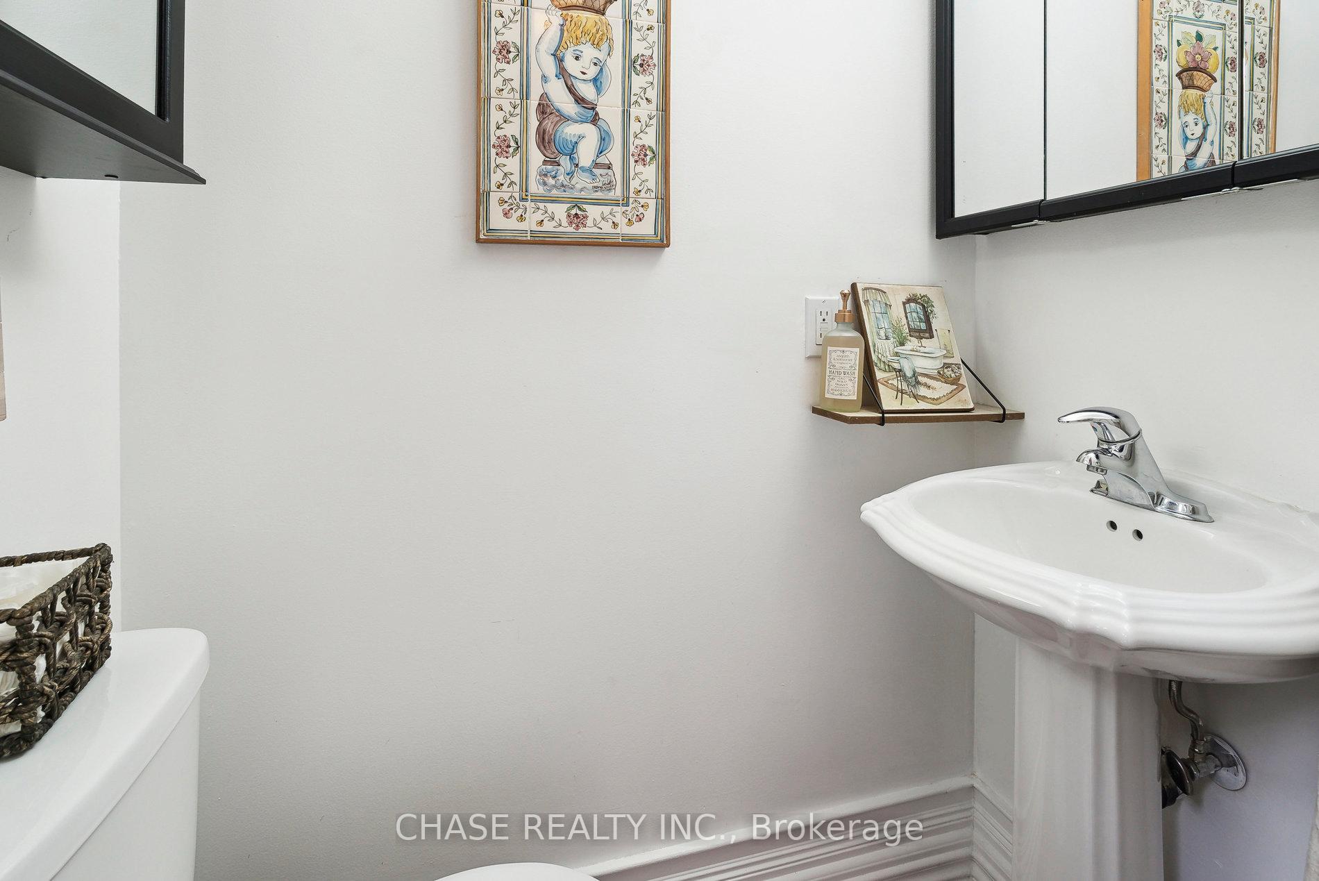Photo 12 of 430 Murray Road, Midland — HOMEH