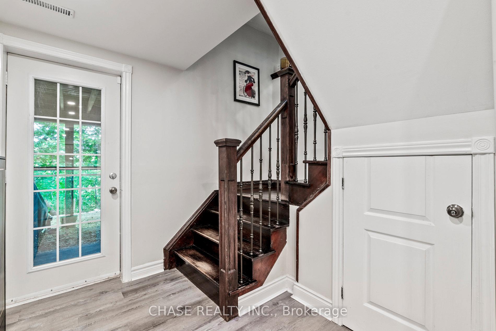 Photo 19 of 430 Murray Road, Midland — HOMEH