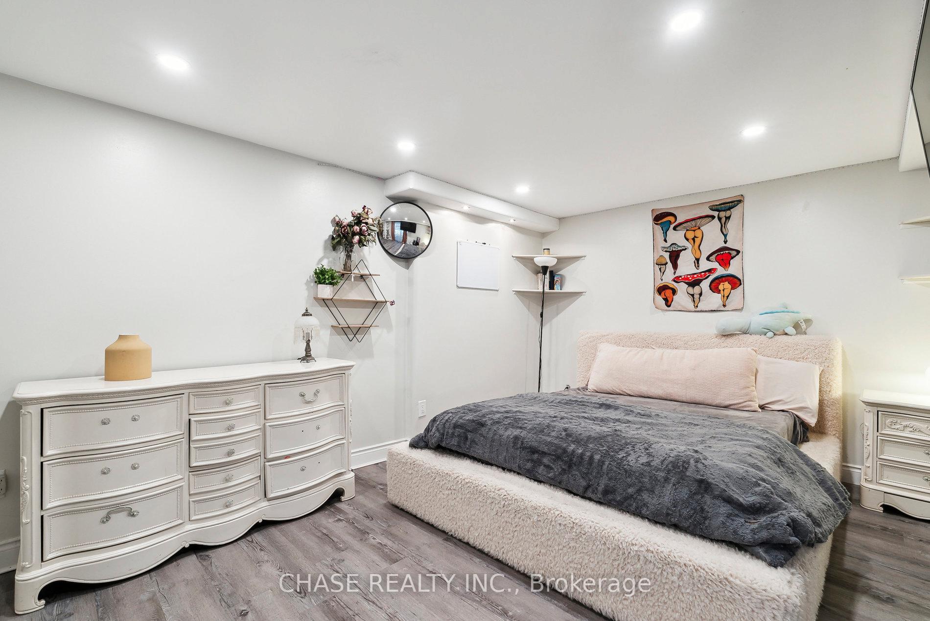 Photo 34 of 430 Murray Road, Midland — HOMEH