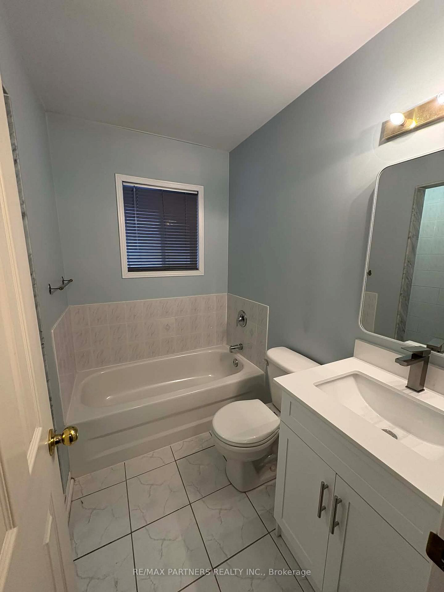 Photo 13 of 83 Bur Oak Avenue, Markham, Berczy — HOMEH