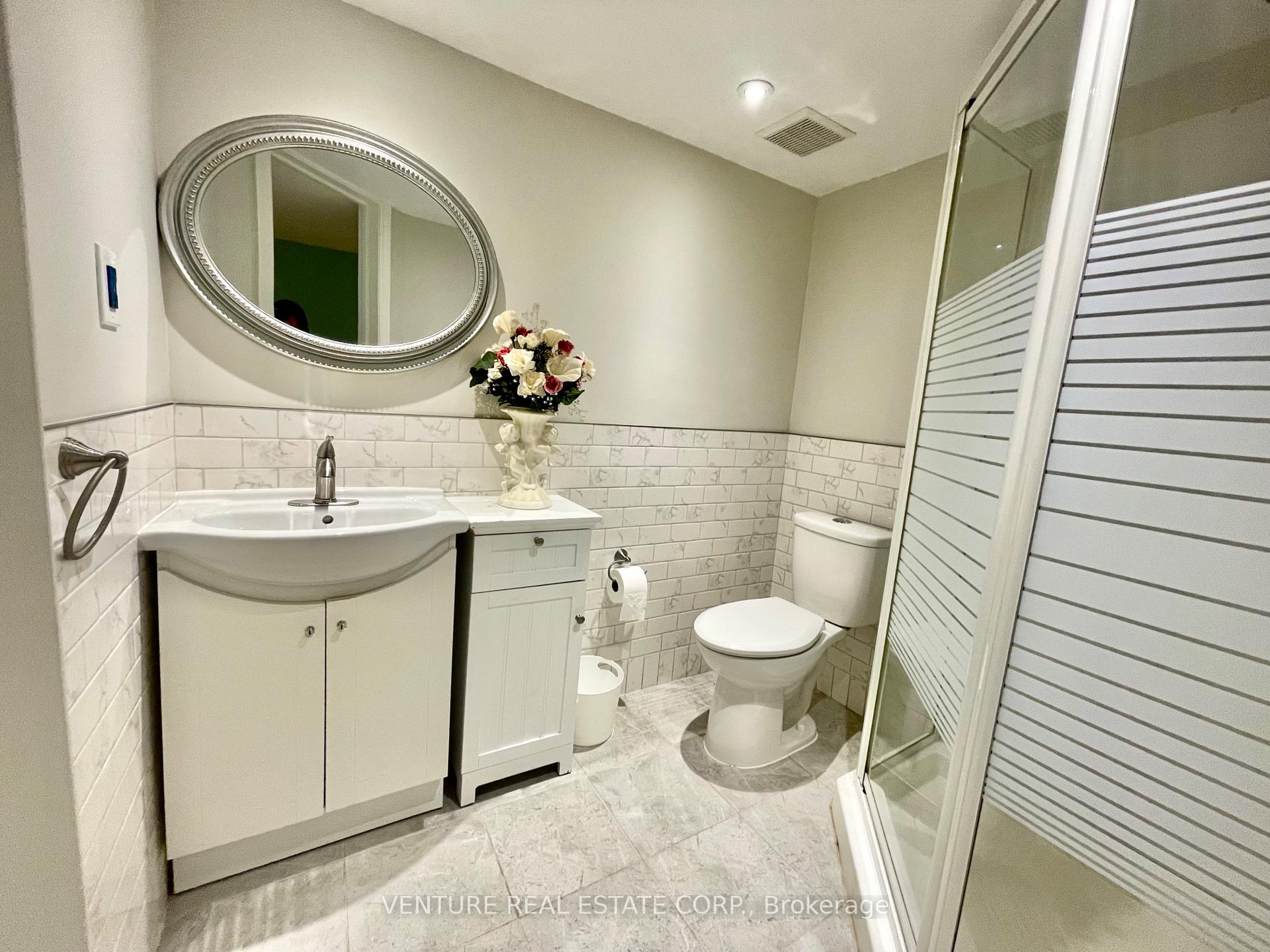 Photo 6 of 77 Greylawn Crescent, Scarborough, Wexford-Maryvale — HOMEH