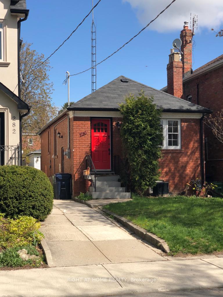 Front of 280 Woburn Avenue