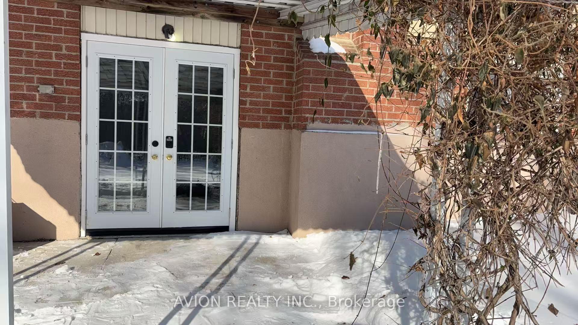 Photo 5 of Unit lower, 540 Paisley Boulevard W, Mississauga, Cooksville — HOMEH