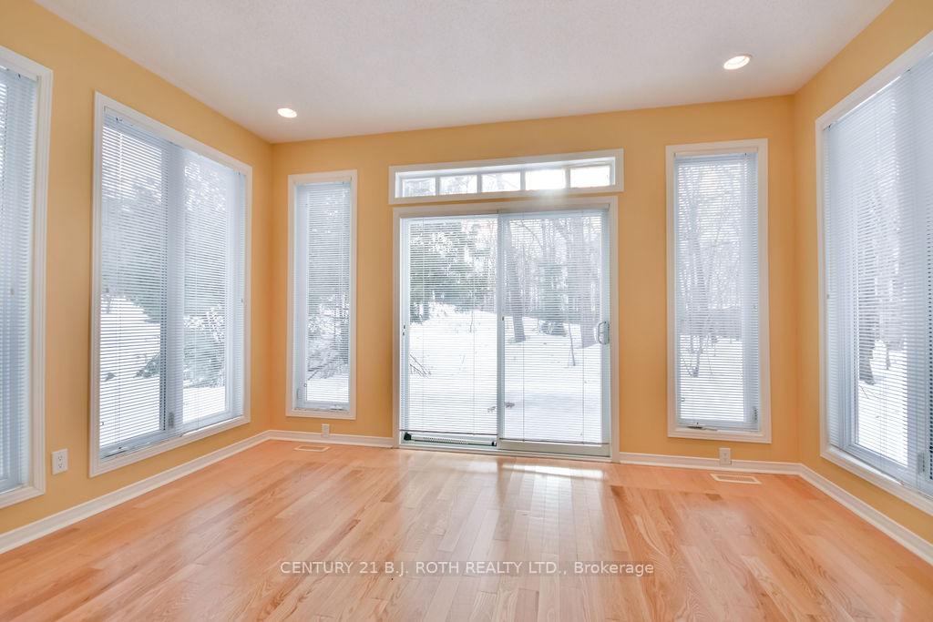 Photo 3 of 105 Pine Ridge Gate, Gravenhurst, Muskoka (S) — HOMEH
