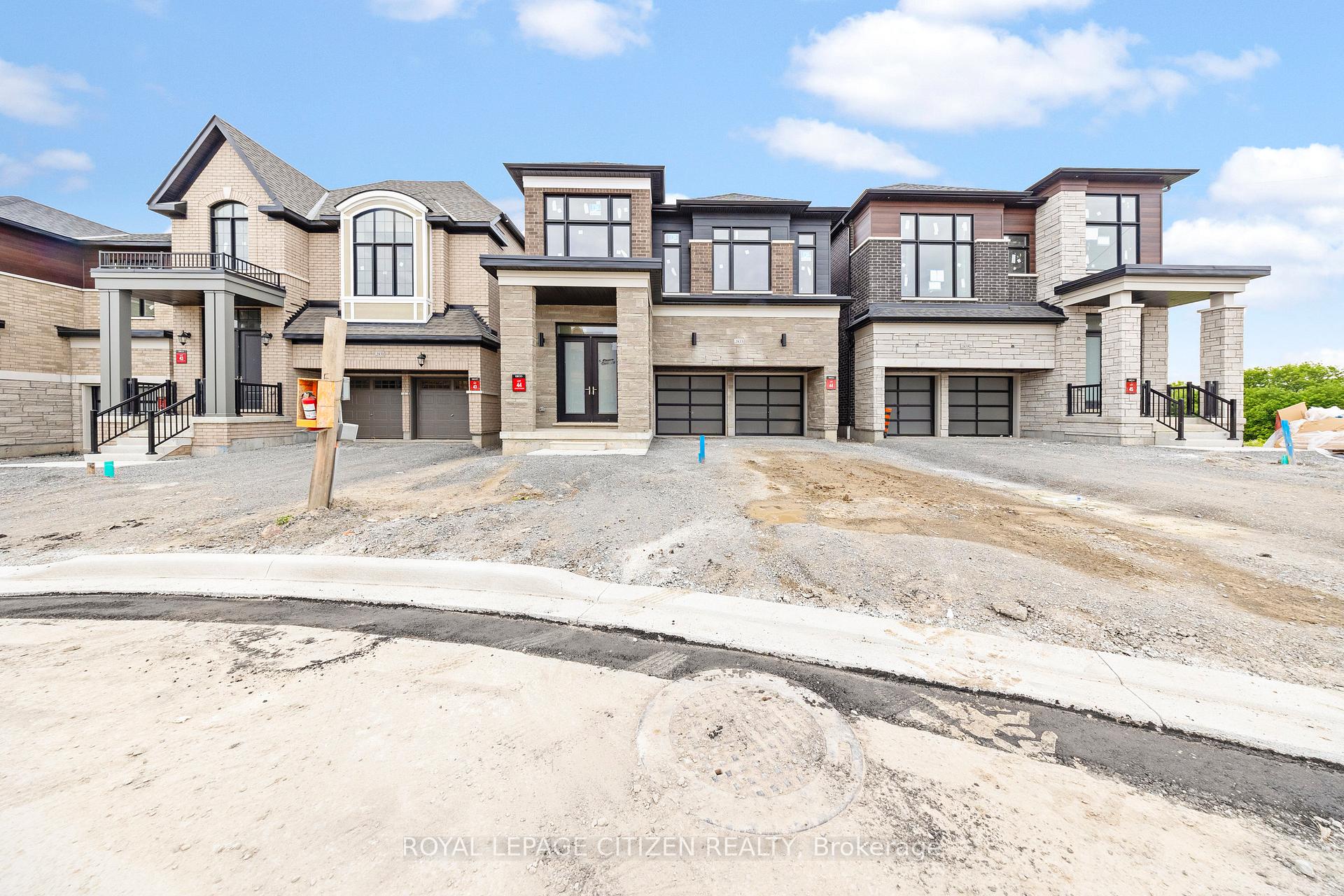 Photo 12 of 1833 Irish Moss Square, Pickering, Rural Pickering — HOMEH