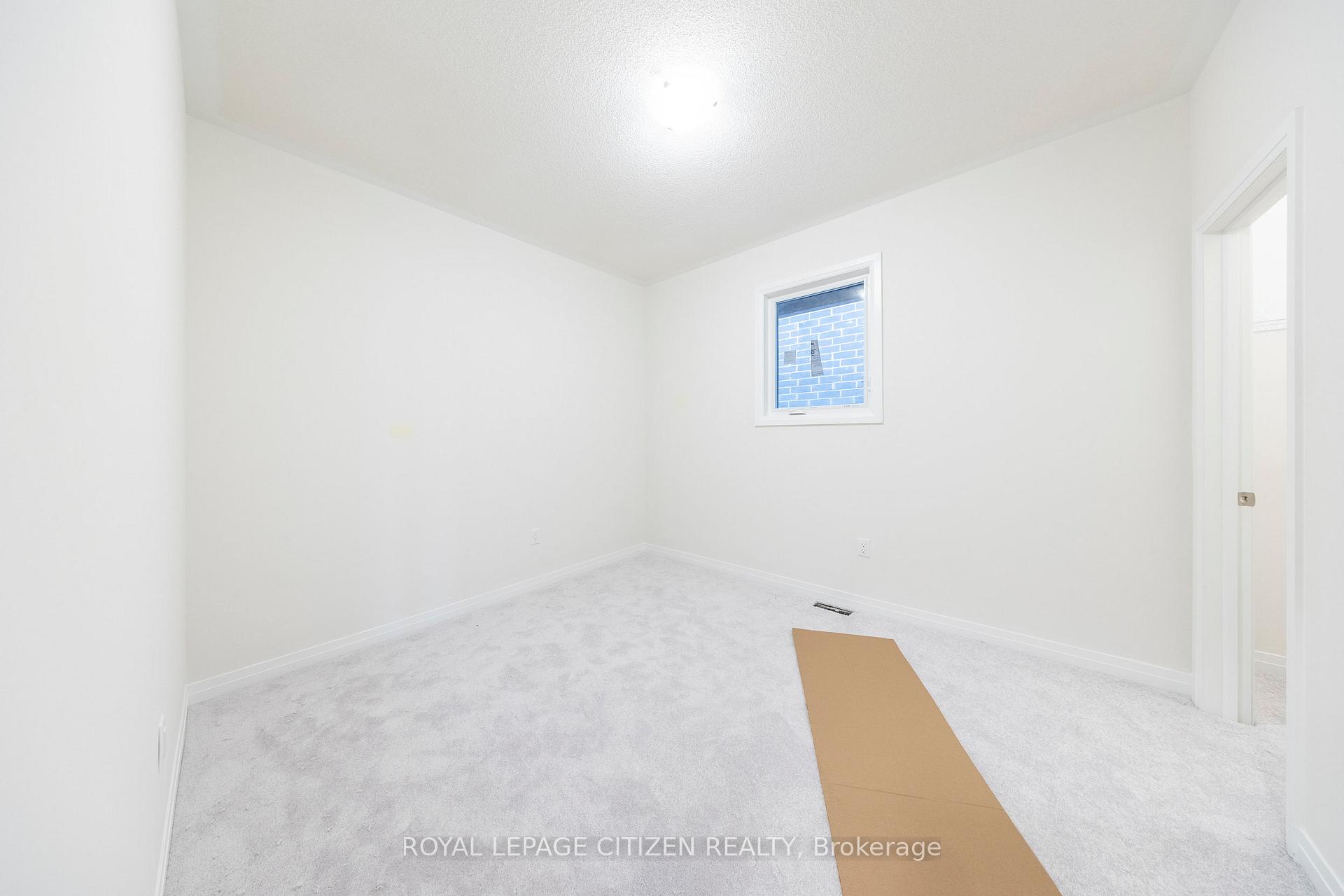 Photo 22 of 1833 Irish Moss Square, Pickering, Rural Pickering — HOMEH