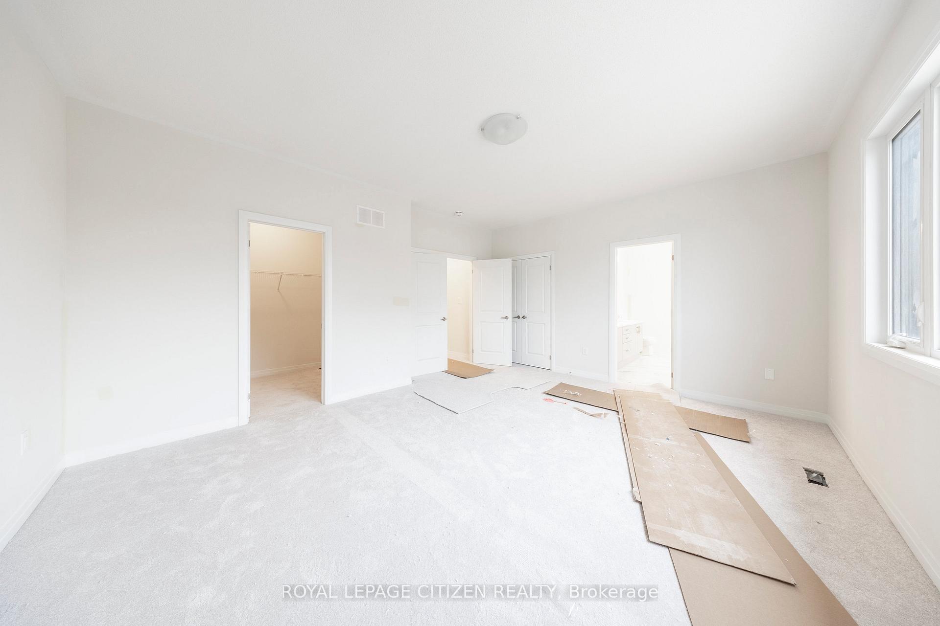 Photo 33 of 1833 Irish Moss Square, Pickering, Rural Pickering — HOMEH