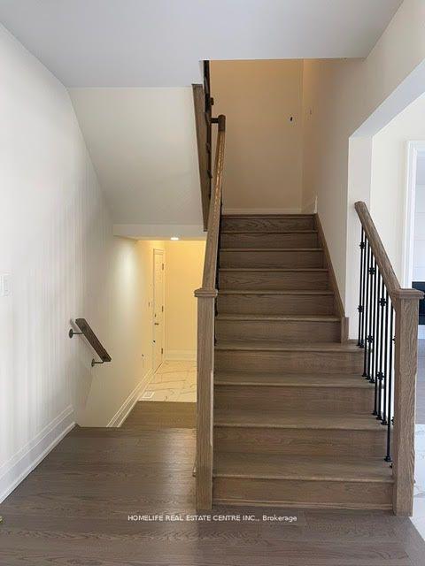 Photo 5 of 29 Claremont Drive, Brampton, Sandringham-Wellington — HOMEH