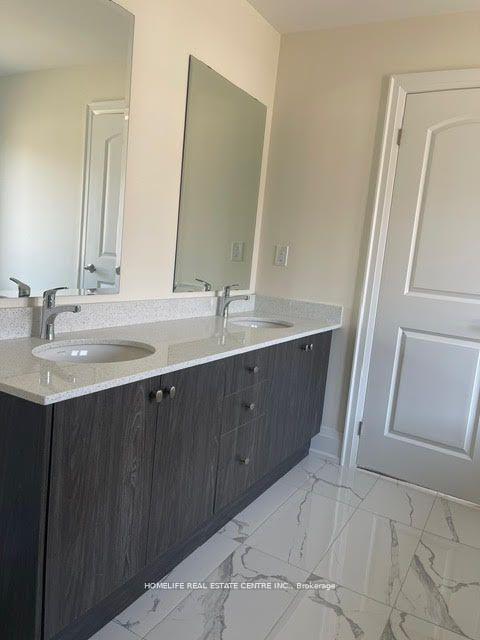 Photo 7 of 29 Claremont Drive, Brampton, Sandringham-Wellington — HOMEH