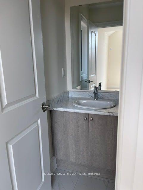 Photo 21 of 29 Claremont Drive, Brampton, Sandringham-Wellington — HOMEH