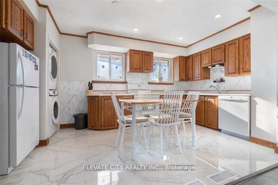 Photo 3 of Unit Main, 1330 Minden Street, Oshawa, Lakeview — HOMEH