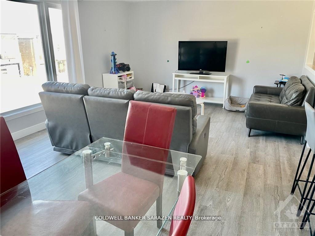 Photo 9 of Unit 2, 860 Connaught Avenue, Ottawa, Queensway Terrace North — HOMEH